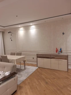 Satılır yeni tikili 3 otaqlı 185 m², 28 May m.-15