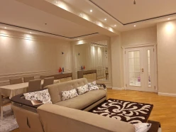 Satılır yeni tikili 3 otaqlı 185 m², 28 May m.-16