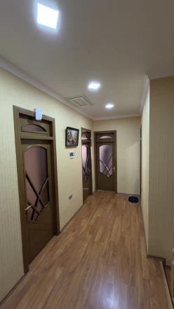 Satılır ev/villa 8 otaqlı 280 m², Avtovağzal m.-15 Satılır ev/villa 8 otaqlı 280 m², Avtovağzal m.-15