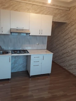 Satılır köhnə tikili 2 otaqlı 60 m², Həzi Aslanov m.-6