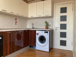 Satılır köhnə tikili 3 otaqlı 70 m², Koroğlu m.-14