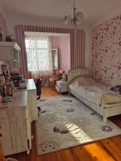 Satılır köhnə tikili 5 otaqlı 93 m², Bakıxanov q.-6