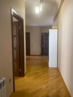İcarə yeni tikili 3 otaqlı 90 m²,  İnşaatçılar m.-9