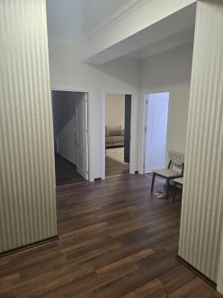 İcarə yeni tikili 3 otaqlı 60 m²,  İnşaatçılar m.-7