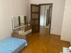 İcarə yeni tikili 3 otaqlı 90 m²,  İnşaatçılar m.-12