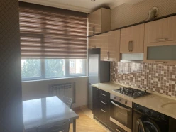 İcarə yeni tikili 3 otaqlı 90 m²,  İnşaatçılar m.-14