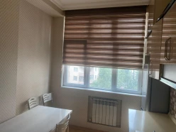 İcarə yeni tikili 3 otaqlı 90 m²,  İnşaatçılar m.-22