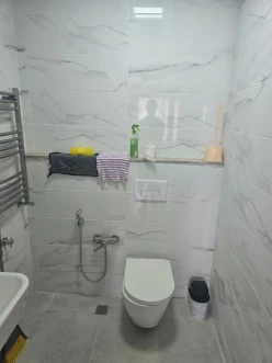 İcarə yeni tikili 2 otaqlı 127 m²,  İnşaatçılar m.-12