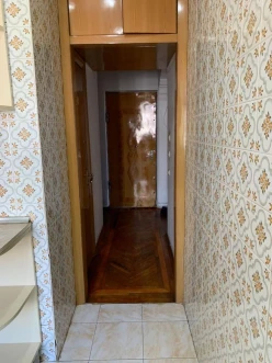 İcarə köhnə tikili 2 otaqlı 65 m², Azadlıq prospekti m.-11