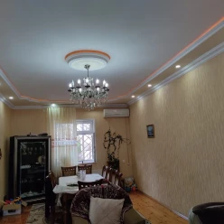 Satılır ev/villa 7 otaqlı 285 m², Əhmədli m.-2