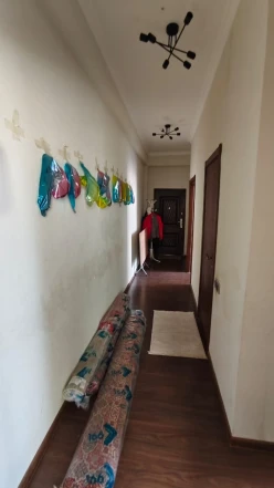 Satılır yeni tikili 2 otaqlı 60 m²,  İnşaatçılar m.-10