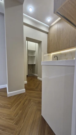 Satılır yeni tikili 2 otaqlı 71.5 m²,  Gənclik m.-7