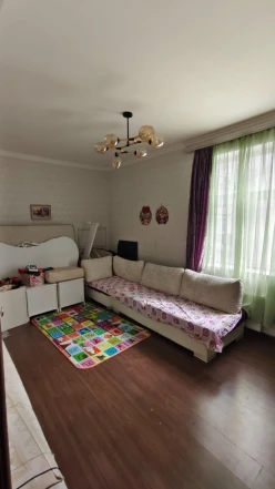 Satılır yeni tikili 2 otaqlı 60 m²,  İnşaatçılar m.-7
