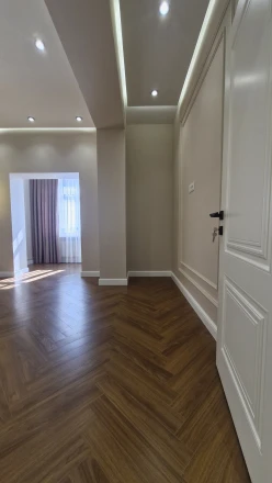 Satılır yeni tikili 2 otaqlı 71.5 m²,  Gənclik m.-5