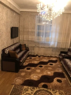 Satılır yeni tikili 2 otaqlı 70 m², Yeni Yasamal q.-2