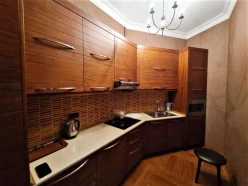 İcarə ofis 3 otaqlı 200 m², İçəri Şəhər m.-8