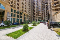 İcarə yeni tikili 3 otaqlı 150 m², Səbail r.-13