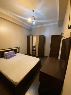 İcarə yeni tikili 3 otaqlı 85 m²,  İnşaatçılar m.-6