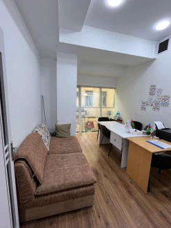 İcarə ofis 1 otaqlı 16 m²,  28 May m.-2