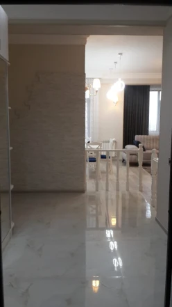 Satılır yeni tikili 2 otaqlı 90 m², Qara Qarayev m.-8