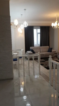 Satılır yeni tikili 2 otaqlı 90 m², Qara Qarayev m.-3