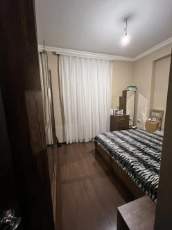 Satılır yeni tikili 2 otaqlı 60 m², İnşaatçılar m.-2