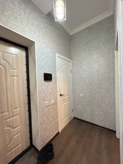 Satılır yeni tikili 2 otaqlı 40 m²,  İnşaatçılar m.-6
