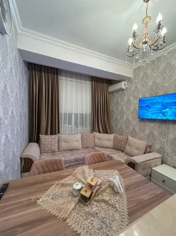 Satılır yeni tikili 2 otaqlı 40 m²,  İnşaatçılar m.-14