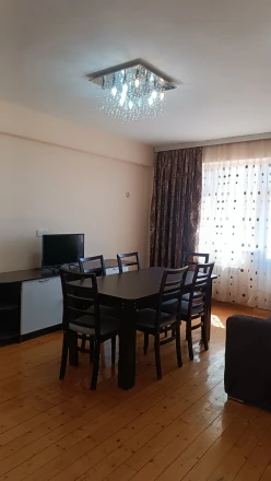 İcarə yeni tikili 2 otaqlı 70 m²,  İnşaatçılar m.-4