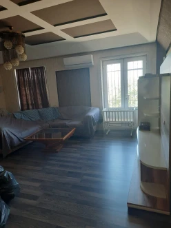 Satılır ev/villa 4 otaqlı 220 m², Bakıxanov q.-15