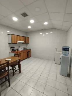 İcarə ofis 25 otaqlı 1000 m²,  İçəri Şəhər m.-15