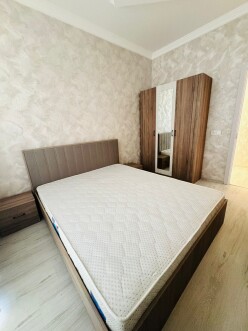 İcarə yeni tikili 2 otaqlı 90 m², İnşaatçılar m.-4 İcarə yeni tikili 2 otaqlı 90 m², İnşaatçılar m.-4