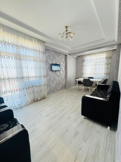İcarə yeni tikili 2 otaqlı 90 m², İnşaatçılar m.-3 İcarə yeni tikili 2 otaqlı 90 m², İnşaatçılar m.-3