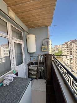 Satılır yeni tikili 3 otaqlı 82 m², İnşaatçılar m.-10