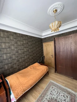 Satılır yeni tikili 3 otaqlı 82 m², İnşaatçılar m.-13