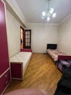 Satılır yeni tikili 4 otaqlı 114 m², Azadlıq prospekti m.-3 Satılır yeni tikili 4 otaqlı 114 m², Azadlıq prospekti m.-3