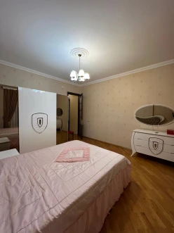 Satılır yeni tikili 4 otaqlı 114 m², Azadlıq prospekti m.-6 Satılır yeni tikili 4 otaqlı 114 m², Azadlıq prospekti m.-6