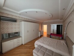 İcarə yeni tikili 5 otaqlı 265 m²,  Nəsimi-4