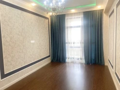 Satılır yeni tikili 2 otaqlı 71 m², Qara Qarayev m.-2