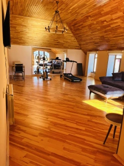 Satılır ev/villa 6 otaqlı 500 m², Qax-26