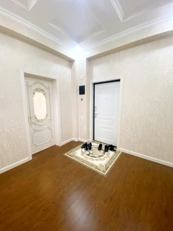 Satılır yeni tikili 2 otaqlı 71 m², Qara Qarayev m.-10