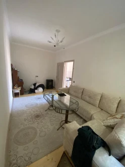 Satılır ev/villa 2 otaqlı 120 m², Binə q.-8