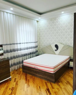 Satılır ev/villa 6 otaqlı 500 m², Qax-21