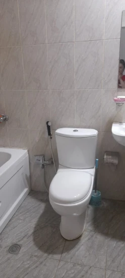 Satılır yeni tikili 2 otaqlı 60 m², İnşaatçılar m.-7