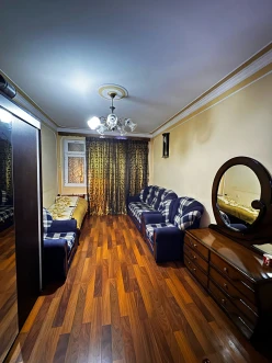 Satılır köhnə tikili 3 otaqlı 58 m²,  Dərnəgül m.-7