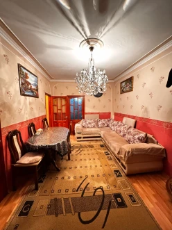 Satılır köhnə tikili 3 otaqlı 58 m²,  Dərnəgül m.-4