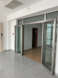 İcarə ofis 12 otaqlı 600 m², Xətai r.-13