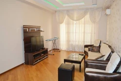 İcarə yeni tikili 2 otaqlı 110 m²,  Sahil m.-4