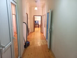 İcarə yeni tikili 2 otaqlı 90 m², İnşaatçılar m.-8