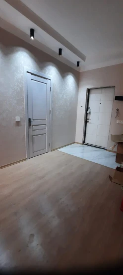 İcarə yeni tikili 2 otaqlı 100 m², İnşaatçılar m.-11